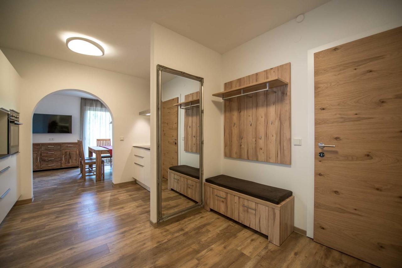 Appartements Herwig Schwarzenbacher Weissensee Rum bild
