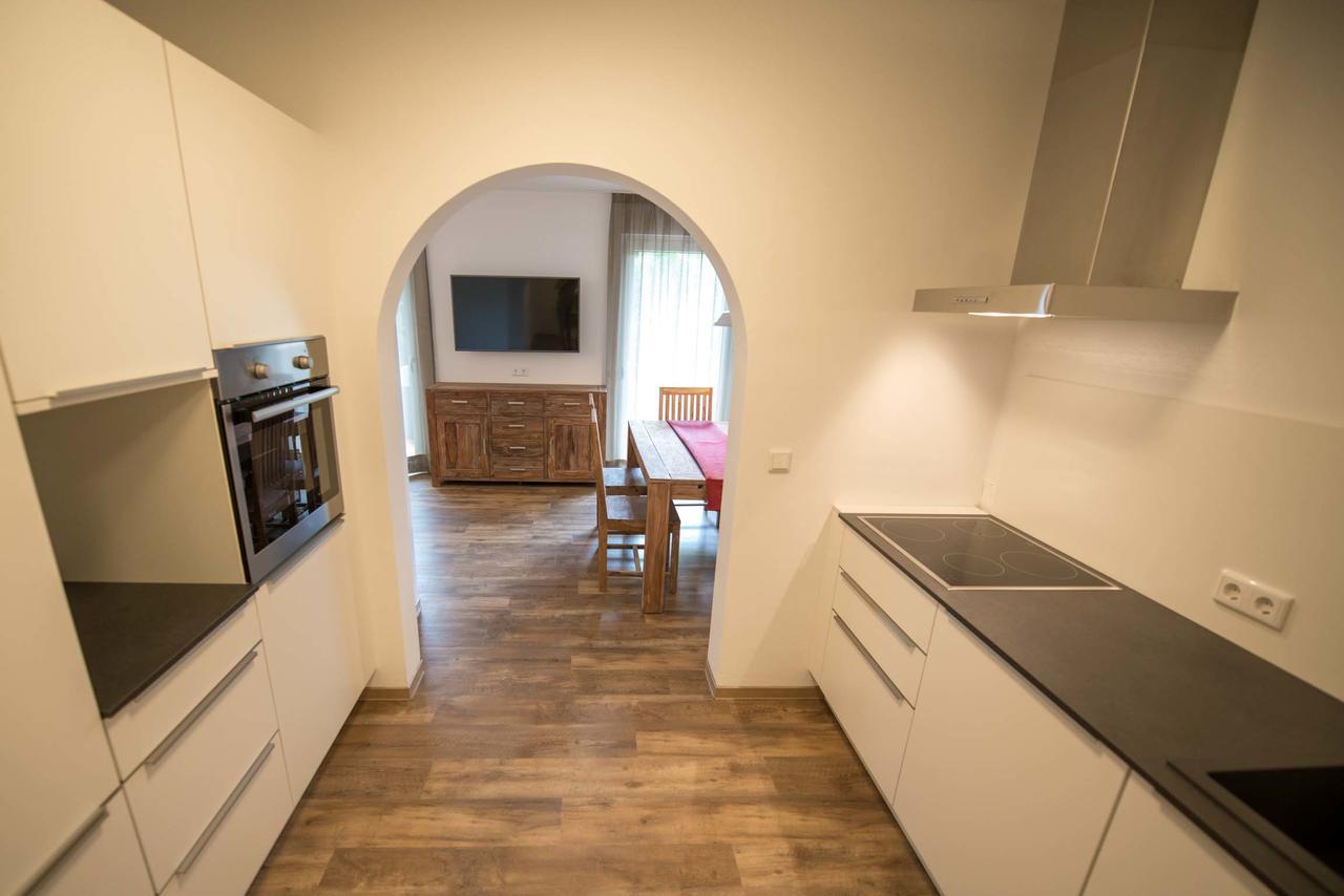 Appartements Herwig Schwarzenbacher Weissensee Rum bild