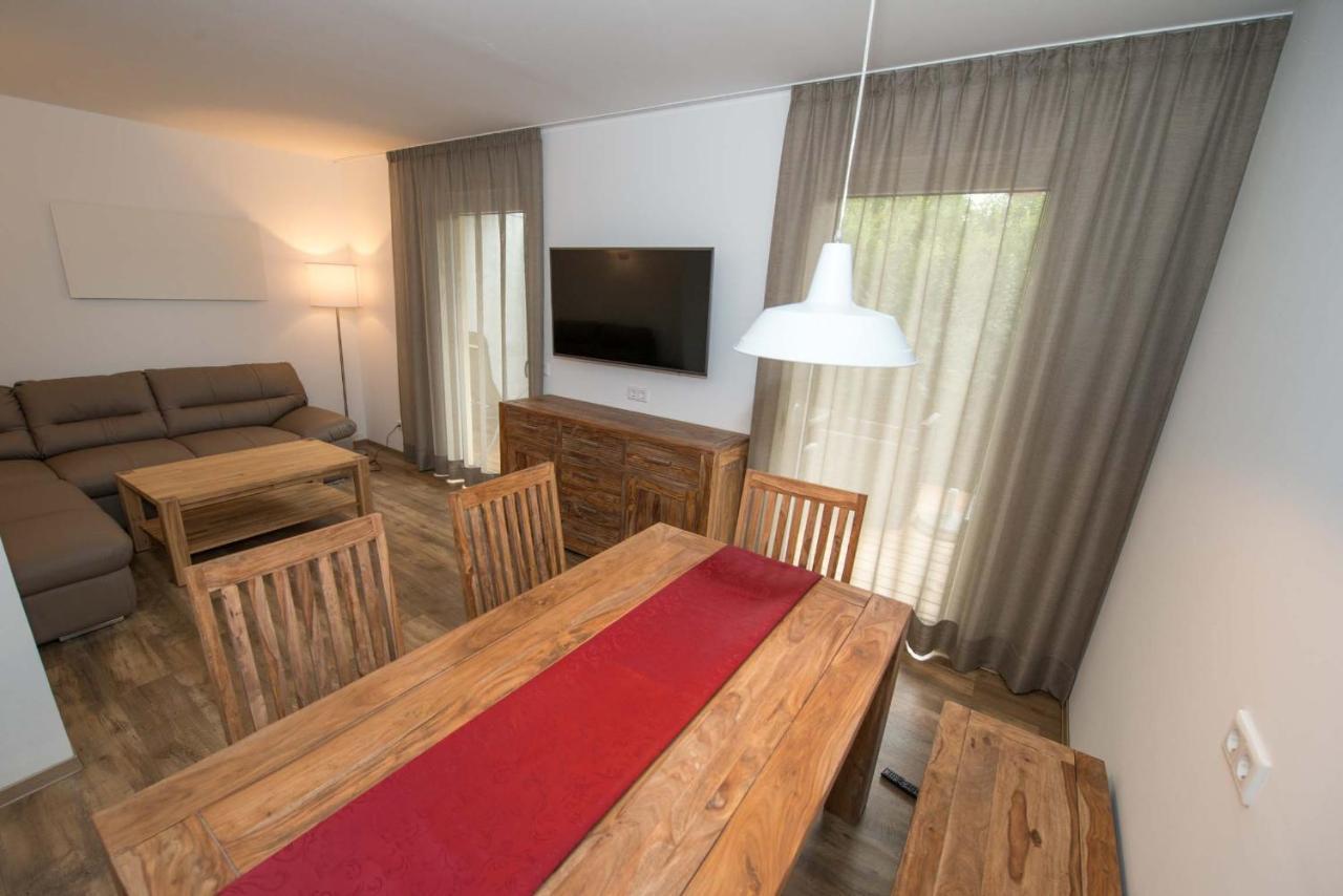 Appartements Herwig Schwarzenbacher Weissensee Rum bild